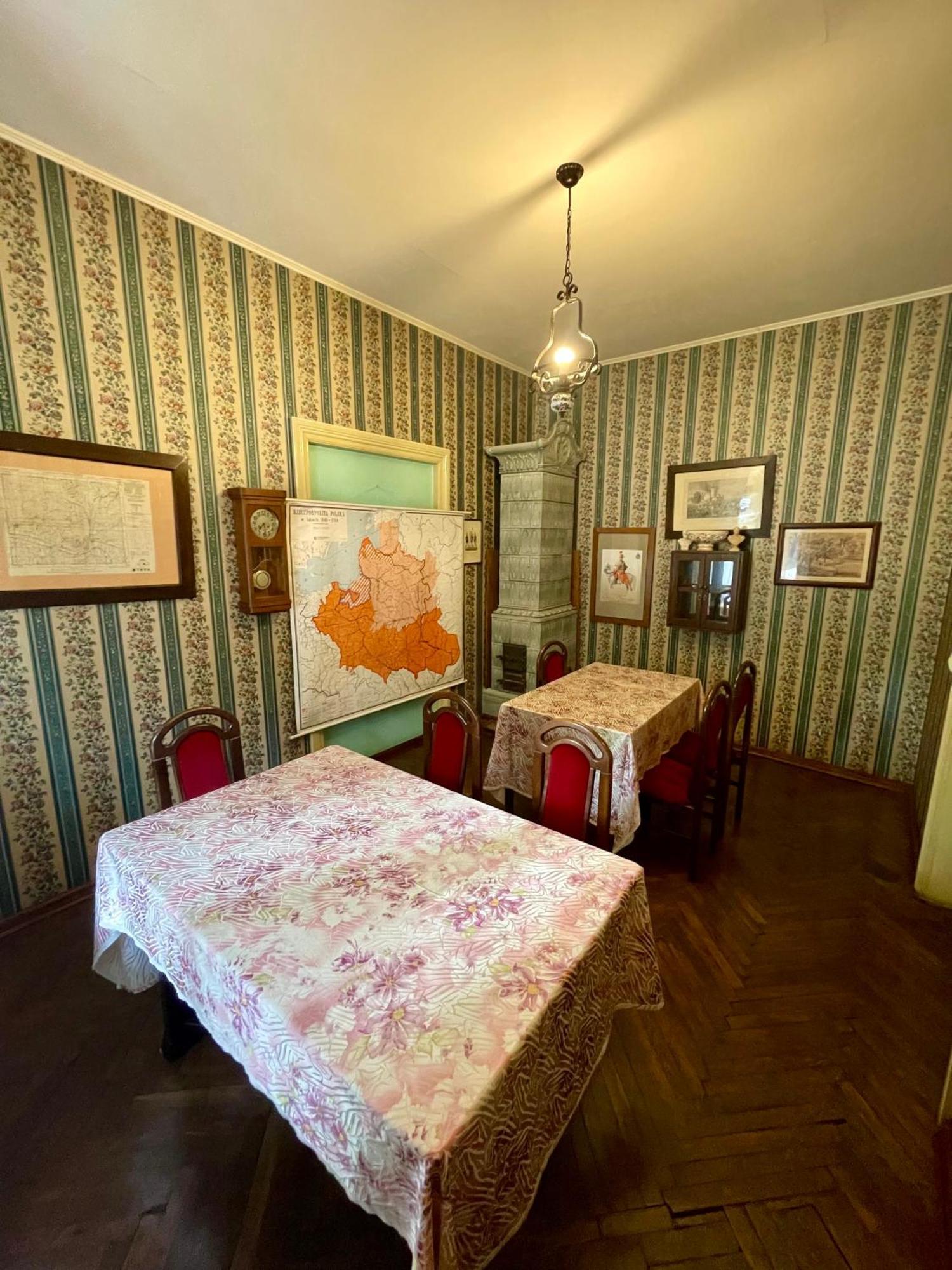 Willa Szwadron Łańcut Exterior foto